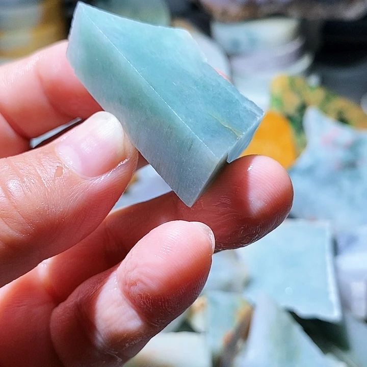 散珠翡翠边角料100