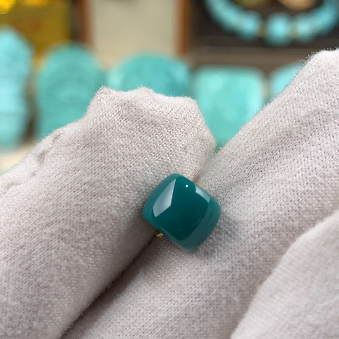 绿松石未镶嵌直切卡7.8