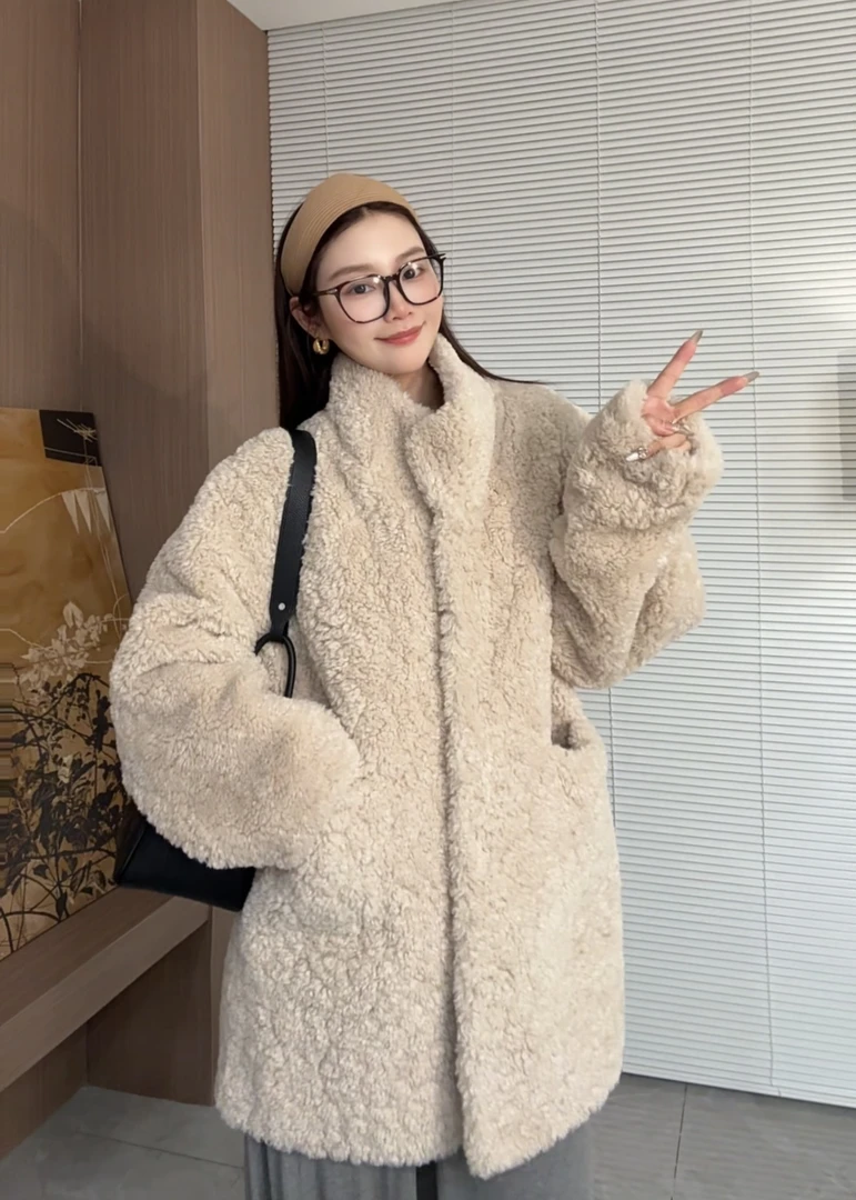 【YI MENG】小立领羔羔毛韩剧女主皮毛一体外套~
