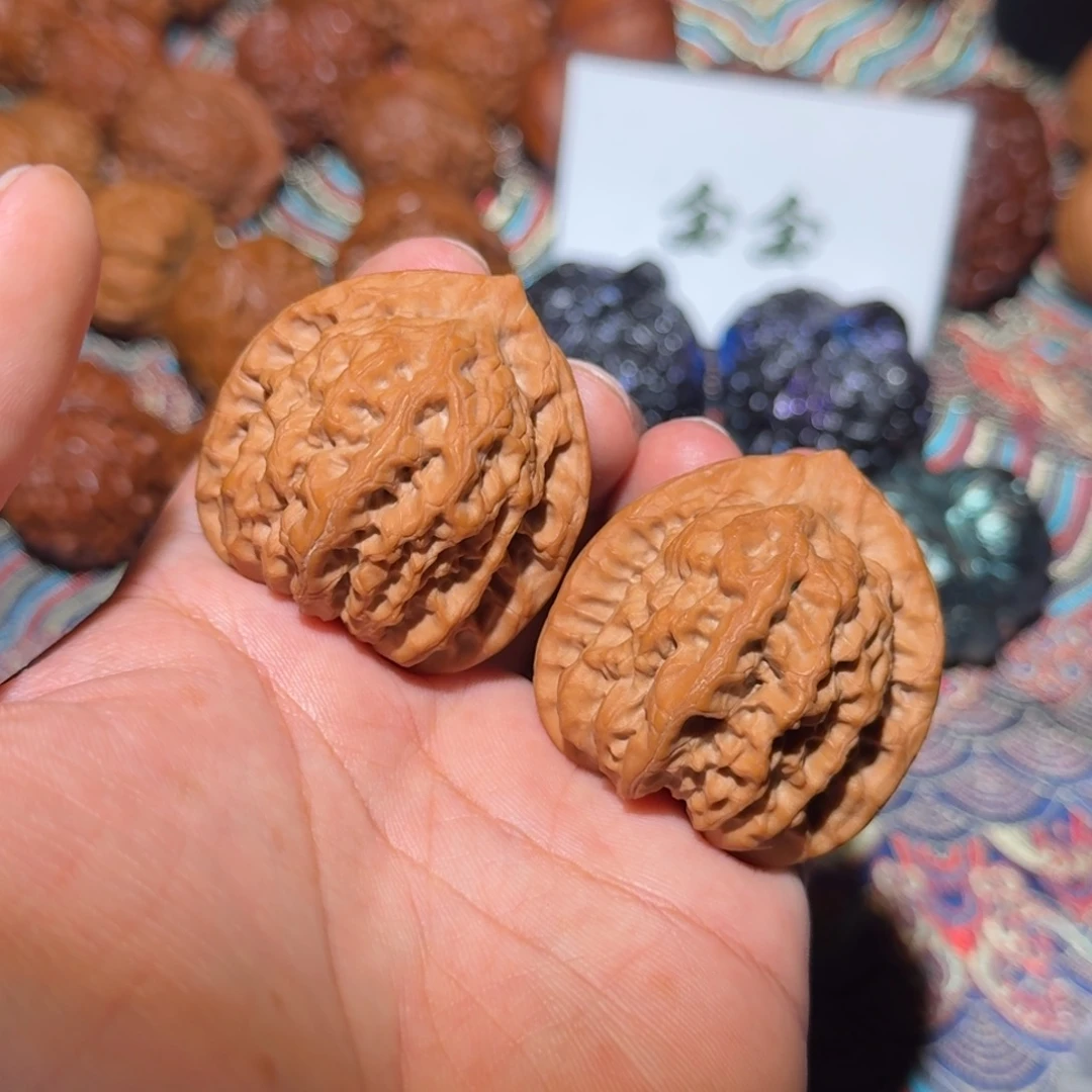 把件核桃1262蓟县佛肚，尺寸41 38 42