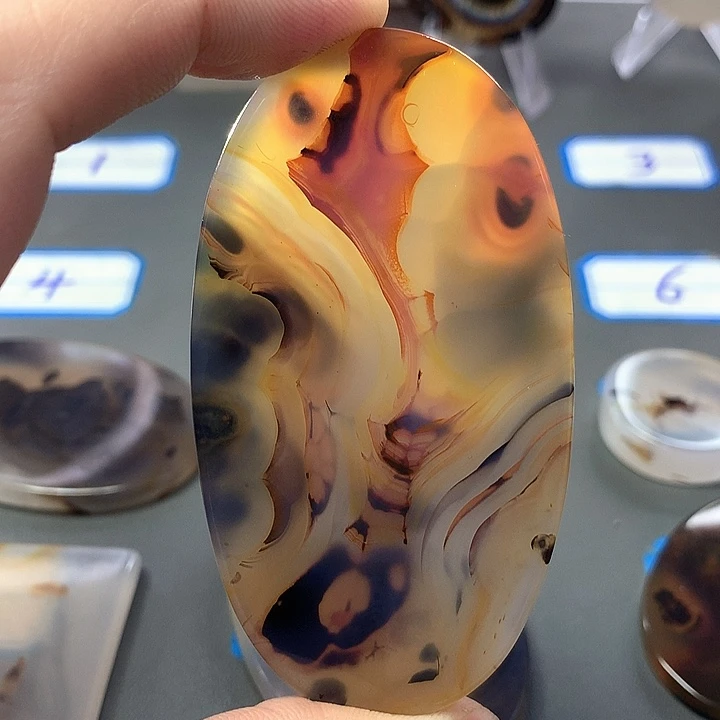 未镶嵌颈饰玛瑙/玉髓