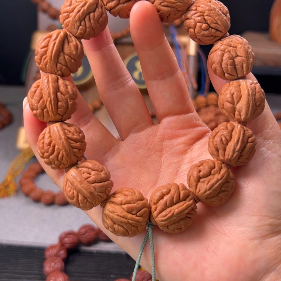 桃核吊坠23霸王龙元宝