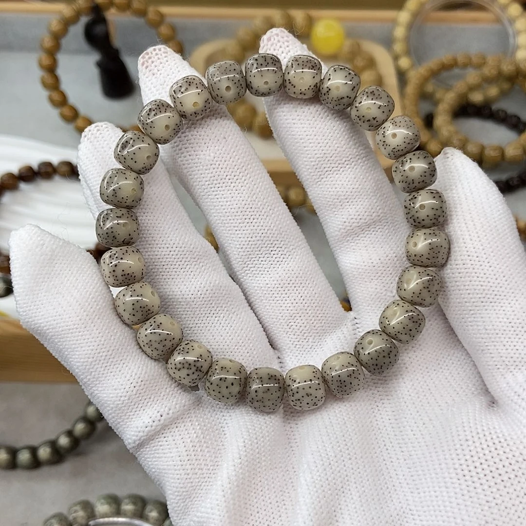 星月菩提手串用****69灰冰双白