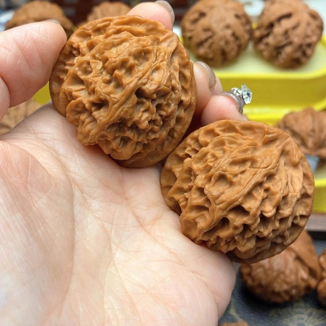 z****把件文玩核桃50号苹果园