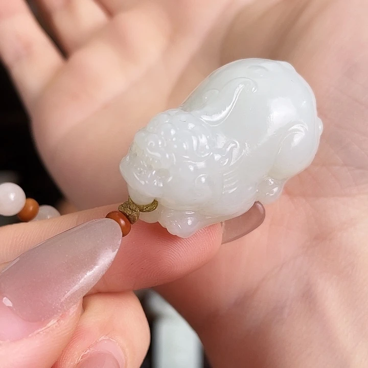 和田玉未镶嵌颈饰定制发货