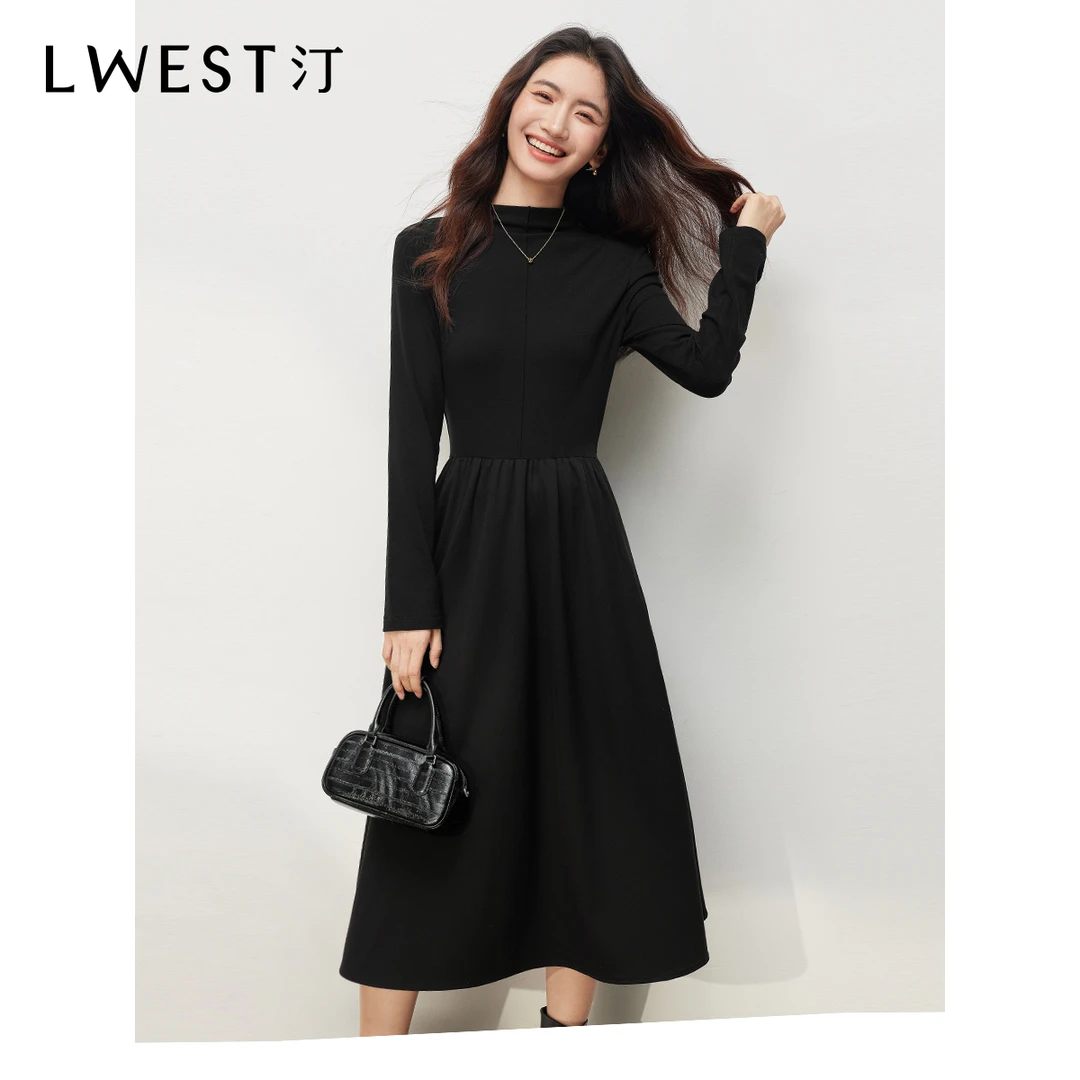 H朗文斯汀针织拼接连衣裙冬新款半高领修身显瘦黑色中长裙