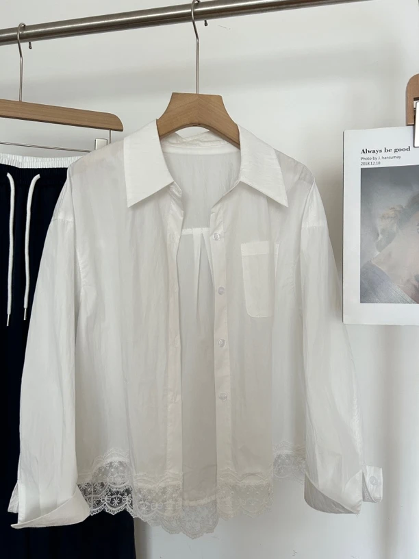宽松型春季拼接蕾丝韩系长袖衬衫薄款气质韩版夏季女装衬衣