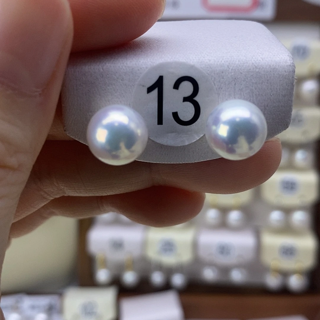 淡水珍珠银S925镶嵌耳饰