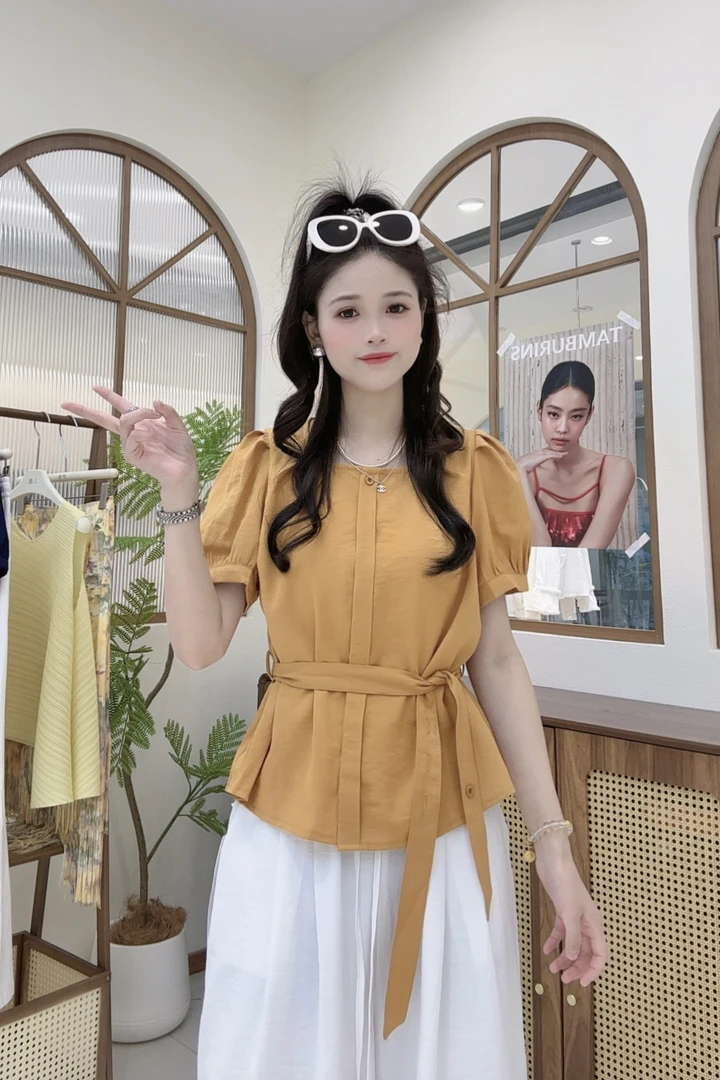 【三懿服饰】2025夏季新款时尚气质系绳小衫九分阔腿裤套装-1690