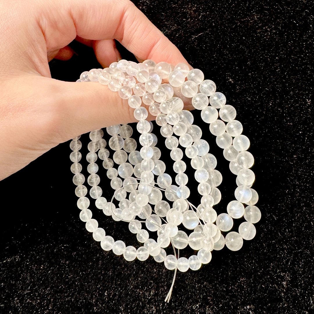 透体白月光手串多圈（天然珠宝多样性发其一）