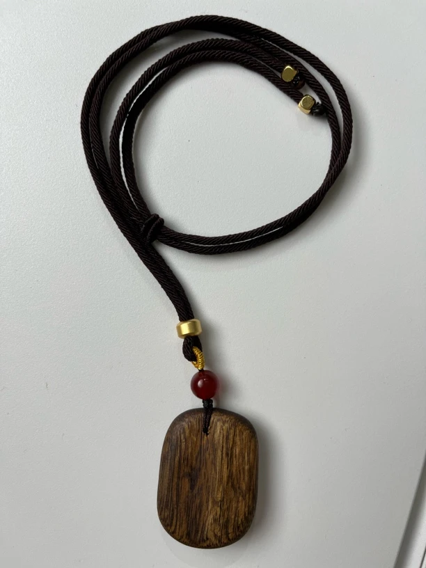 沉香沉香奇楠大吊牌吊坠男女生款多样性发一