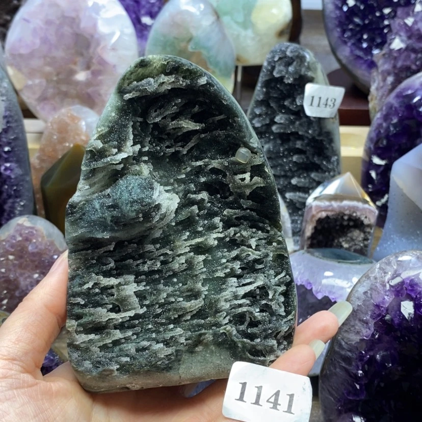 【闪购商品】未镶嵌大型摆件（非配饰）紫晶