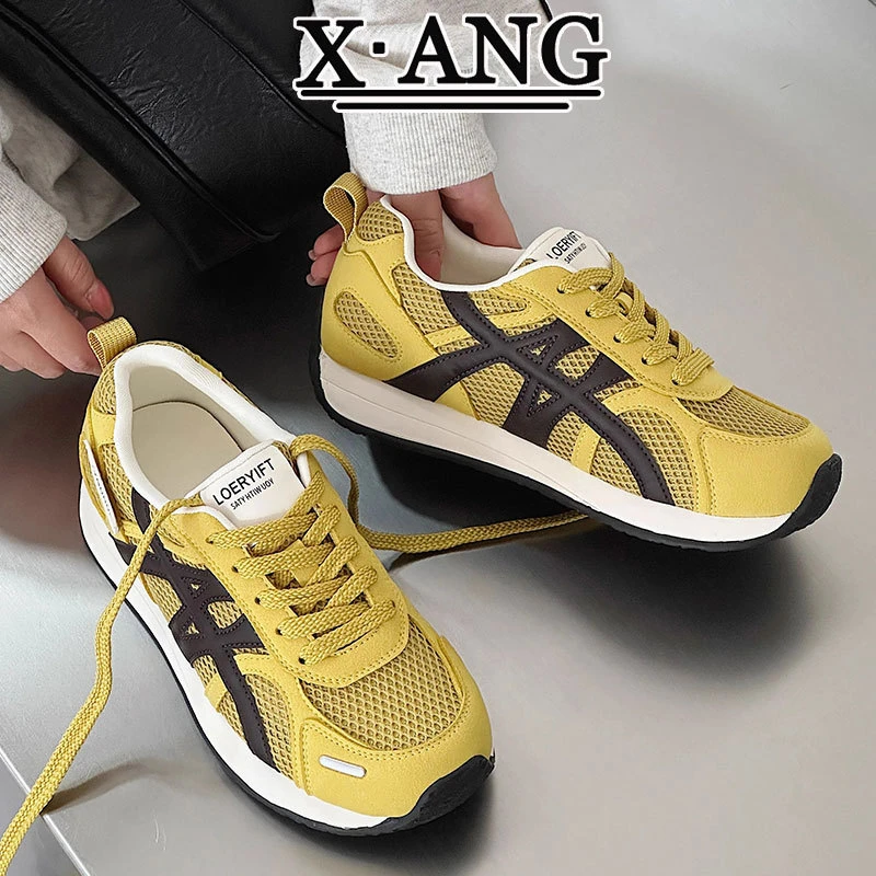 夏季网面透气鞋子女百搭真皮拼色德训鞋2025新款轻便休闲阿甘鞋女