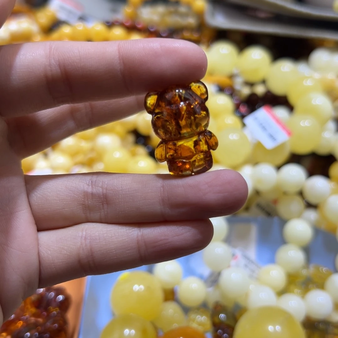 琥珀珠宝奇石未镶嵌