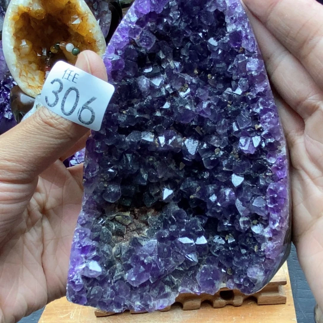 未镶嵌大型摆件（非配饰）水晶