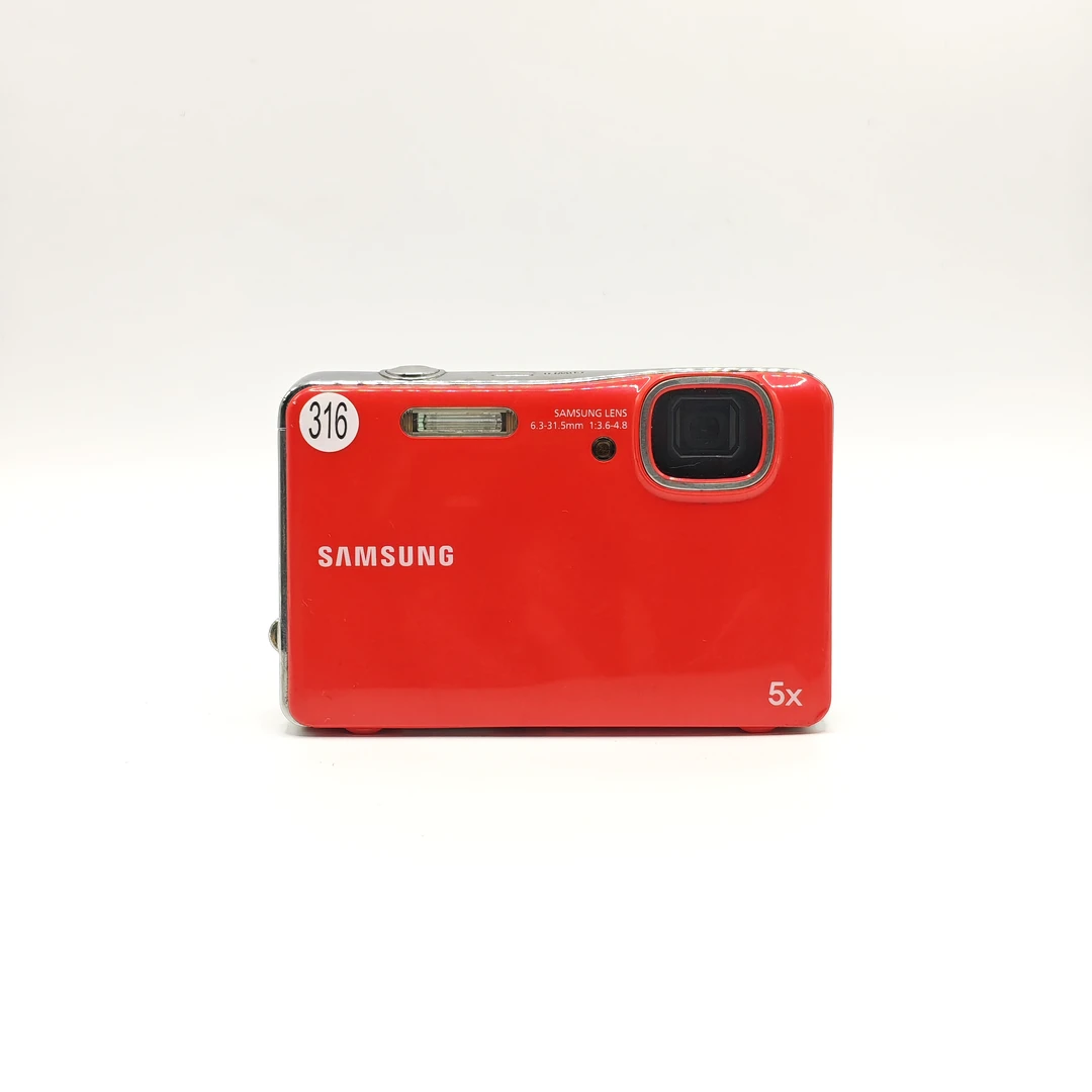 9新 Samsung/三星 三星WP10 红色 拍照非常清晰1400万像素5倍变焦