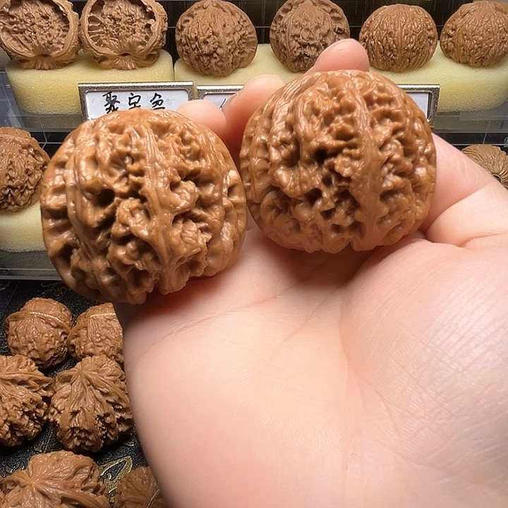 把件文玩核桃大粗筋45