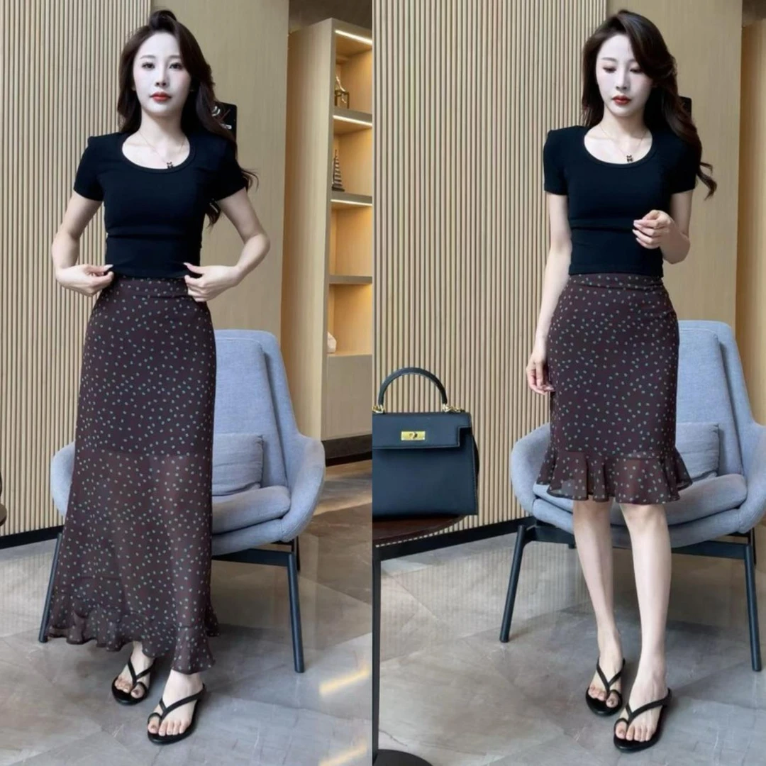 夏季新款碎花气质高腰遮胯显瘦a字裙荷叶边半身裙显瘦正肩短袖T恤