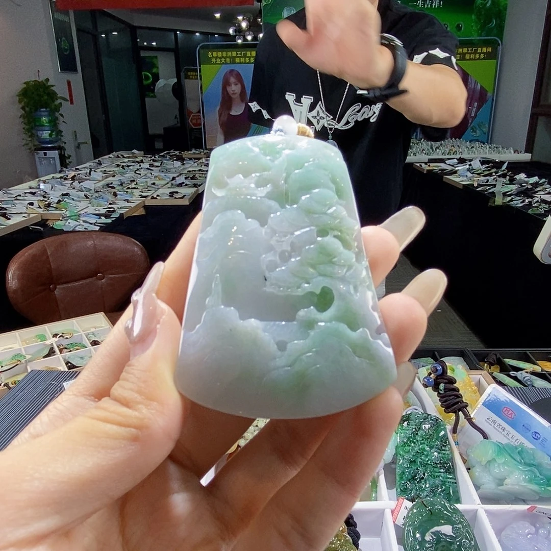 颈饰未镶嵌翡翠翡翠