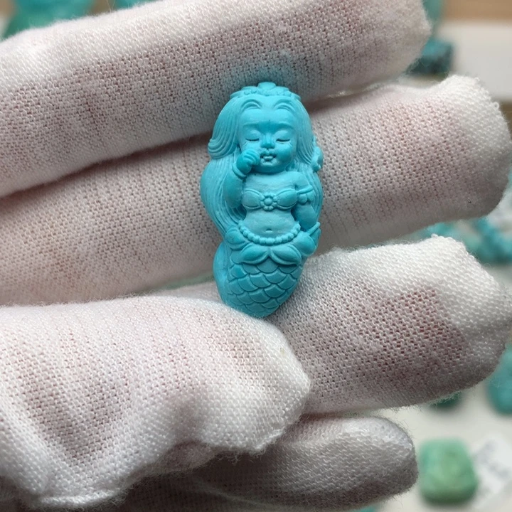 绿松石未镶嵌珠宝奇石高瓷蓝美人鱼14.2*26.7mm