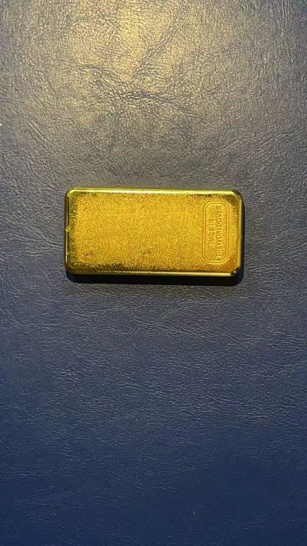 【周氏甄选直购】新款经典时尚百搭大气精致摆件S609