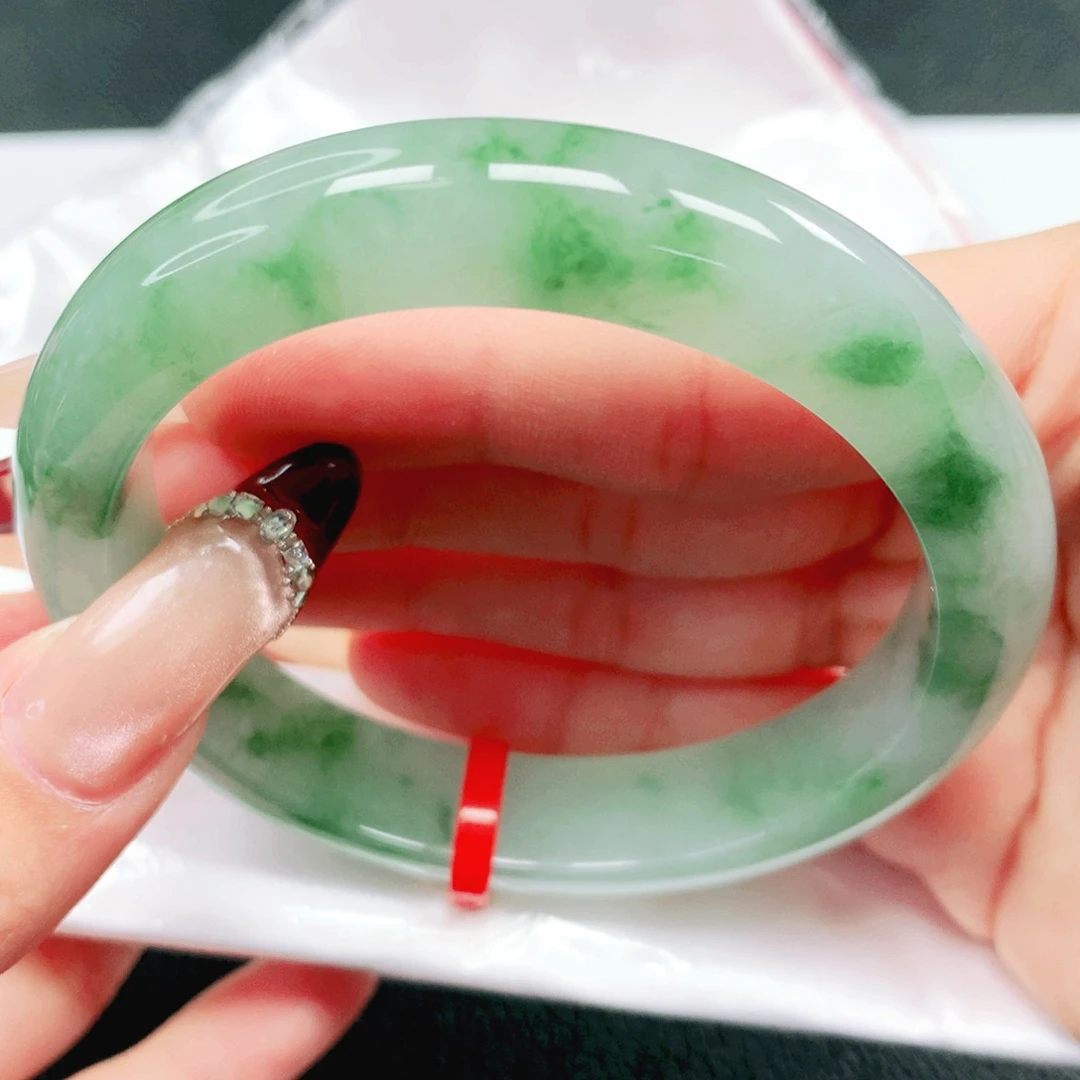 翡翠未镶嵌手镯60