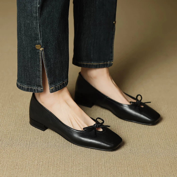 浅口单鞋2025年夏季百搭黑色软底复古玛丽珍平底方头中跟