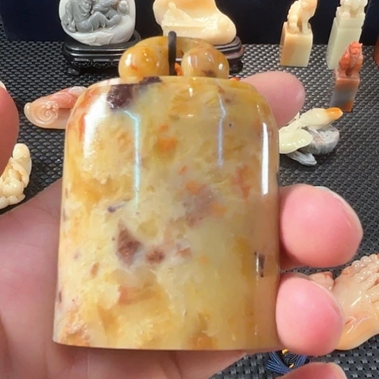 寿山石寿山含旗石