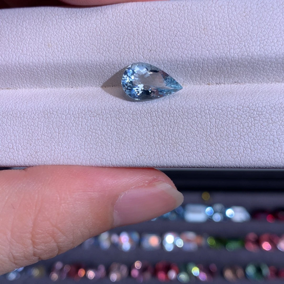 未镶嵌笔搁海蓝宝石2.06ct