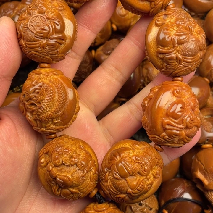 橄榄核吊坠走****熊橄榄核手持