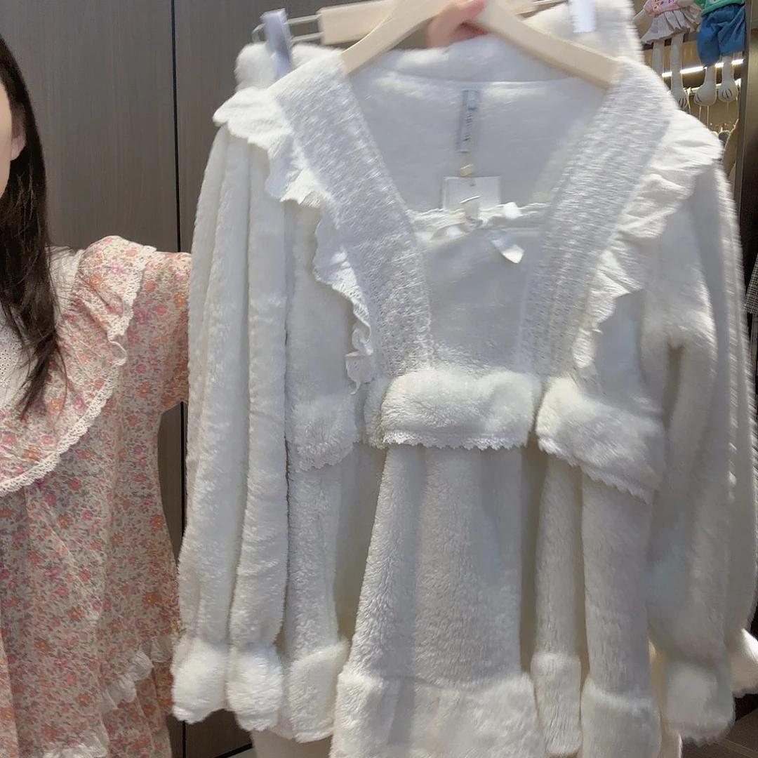 棉露娜家白色小套装女