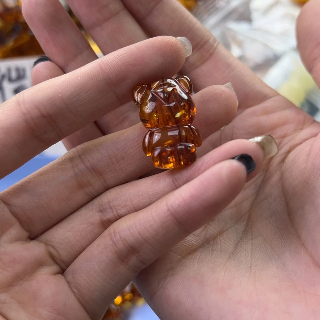 琥珀珠宝奇石未镶嵌