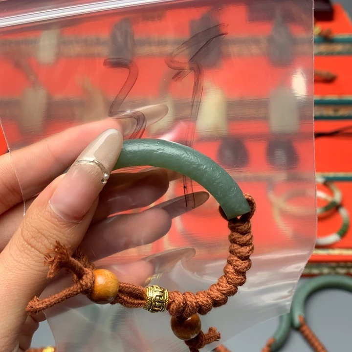 和田玉（糖玉）颈饰未镶嵌吴**莎