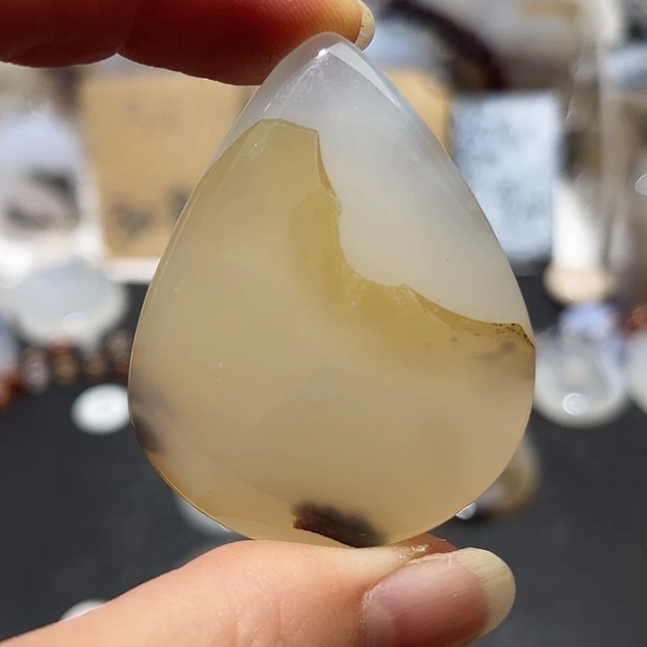 玛瑙/玉髓未镶嵌吊坠(不含链)