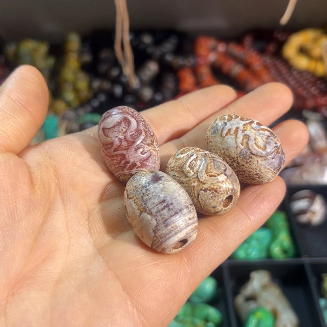 火****玛瑙/玉髓合金颈饰