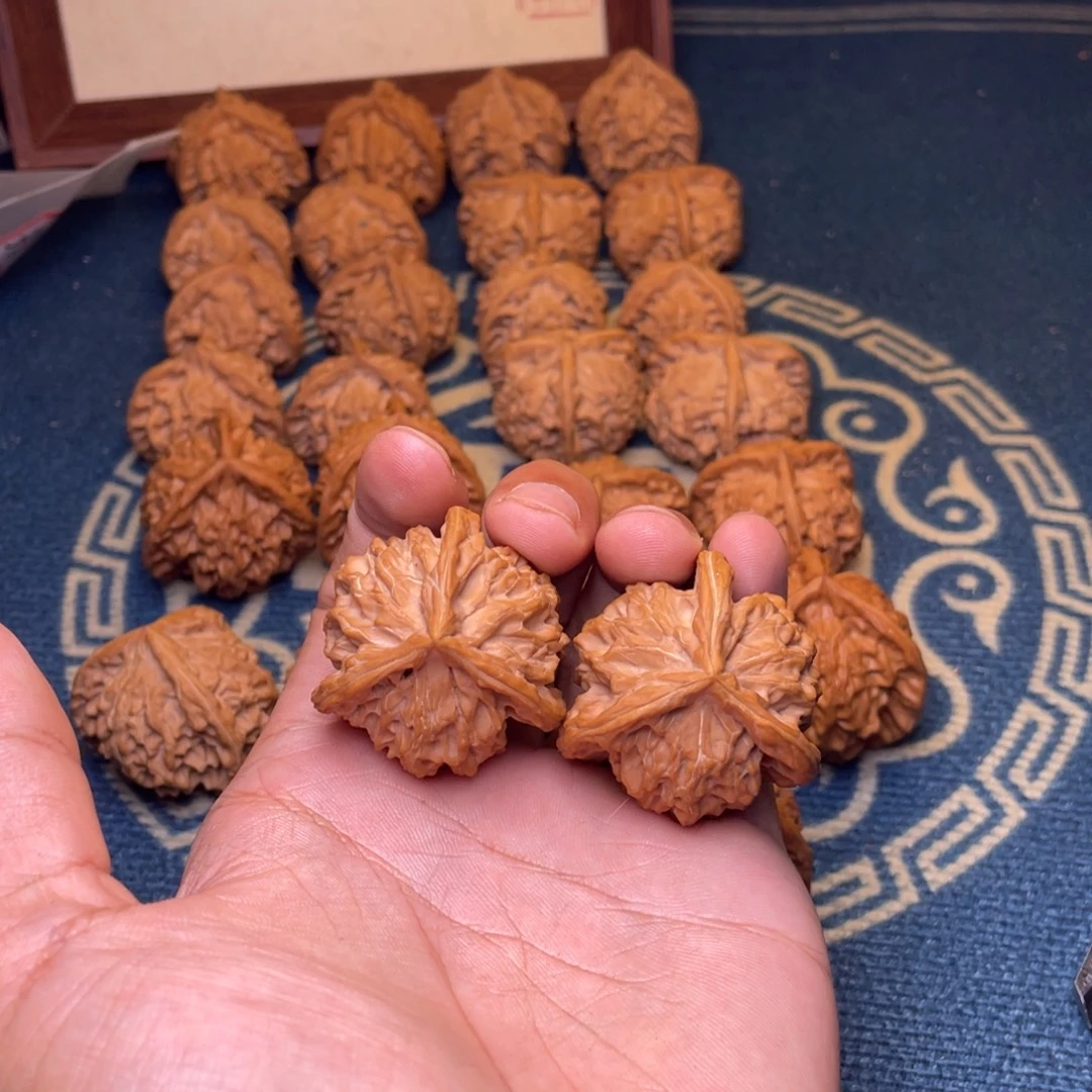 信***缰把件文玩核桃盘山40