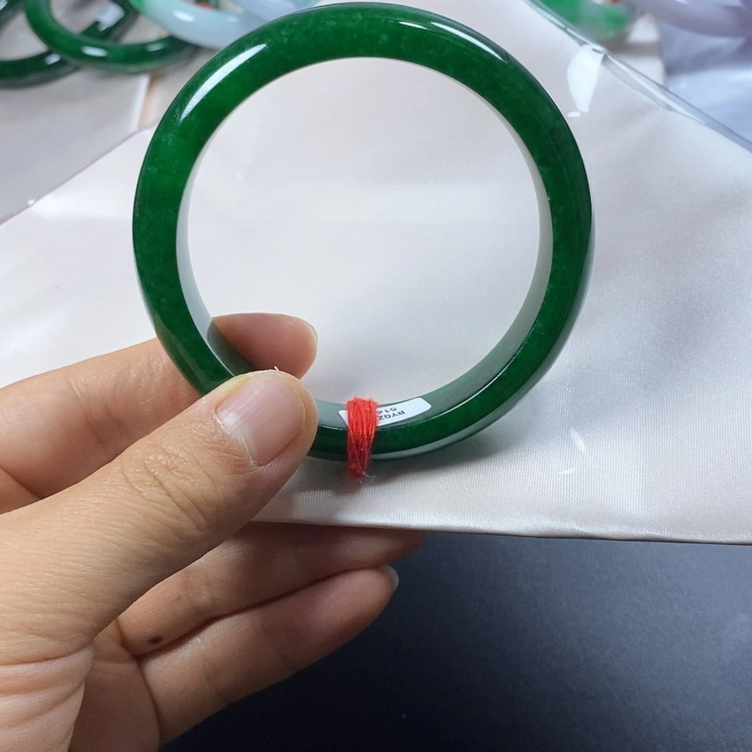 用****5以实物为准，拍哪个发哪个