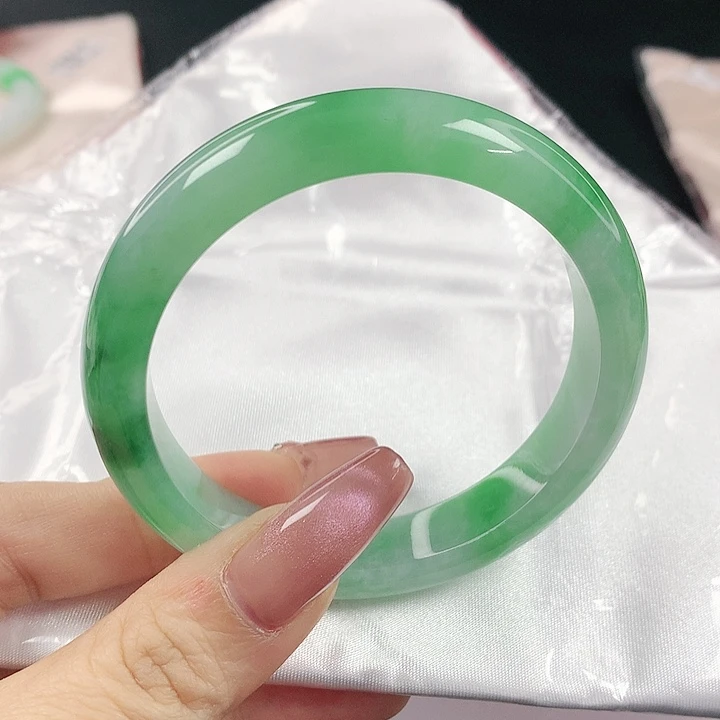 未镶嵌手镯翡翠翡翠897