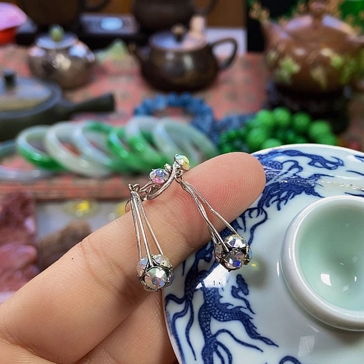 瓷片不哈哈哈哈哈哈哈哈哈哈