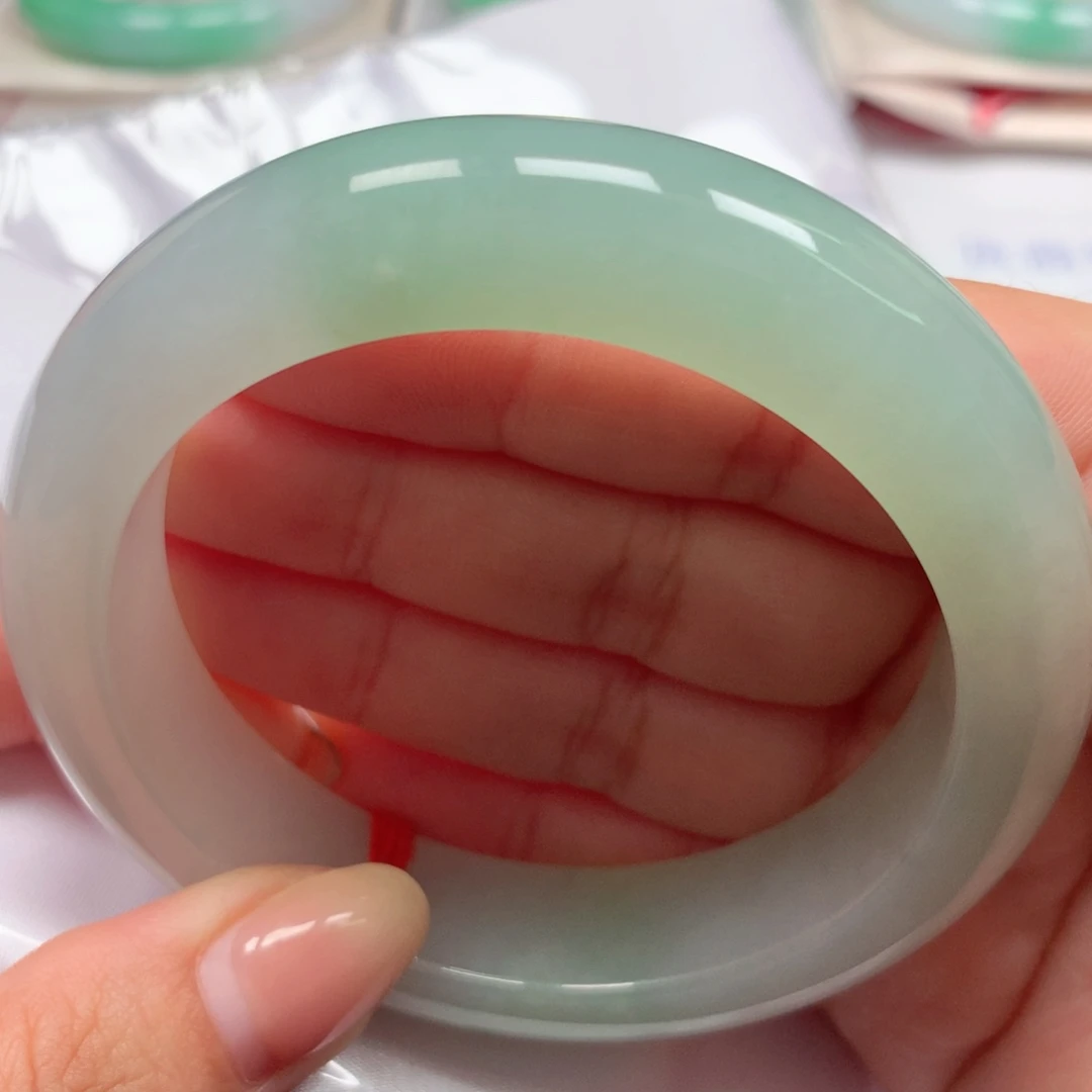 翡翠未镶嵌手镯50冰胶葡萄肉版型超赞