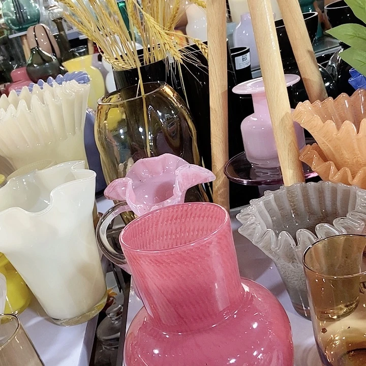 玻璃红色花瓶00908