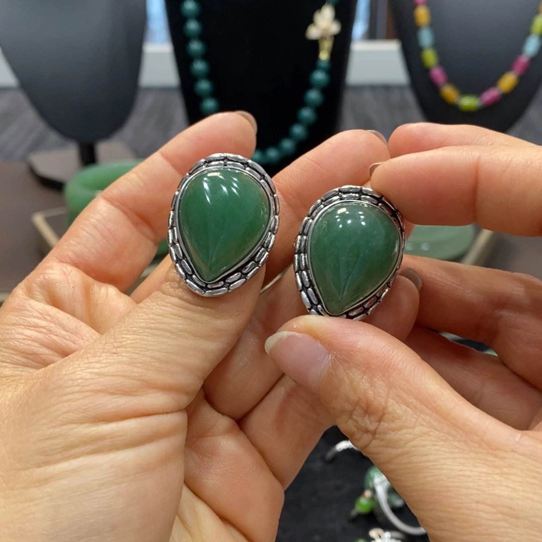 石英岩玉未镶嵌手链