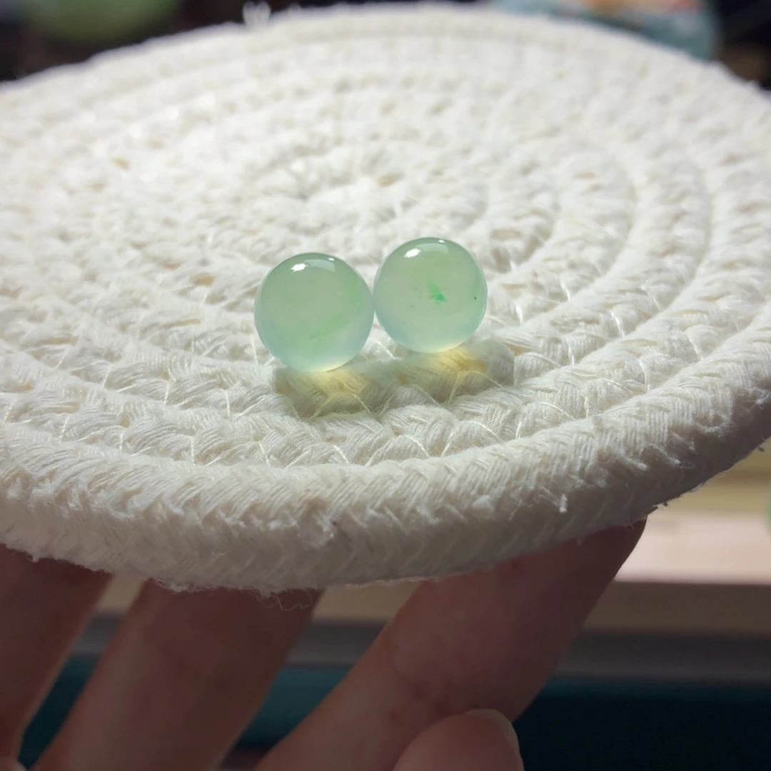 定制翡翠未镶嵌卡10➕甜绿一对值得入