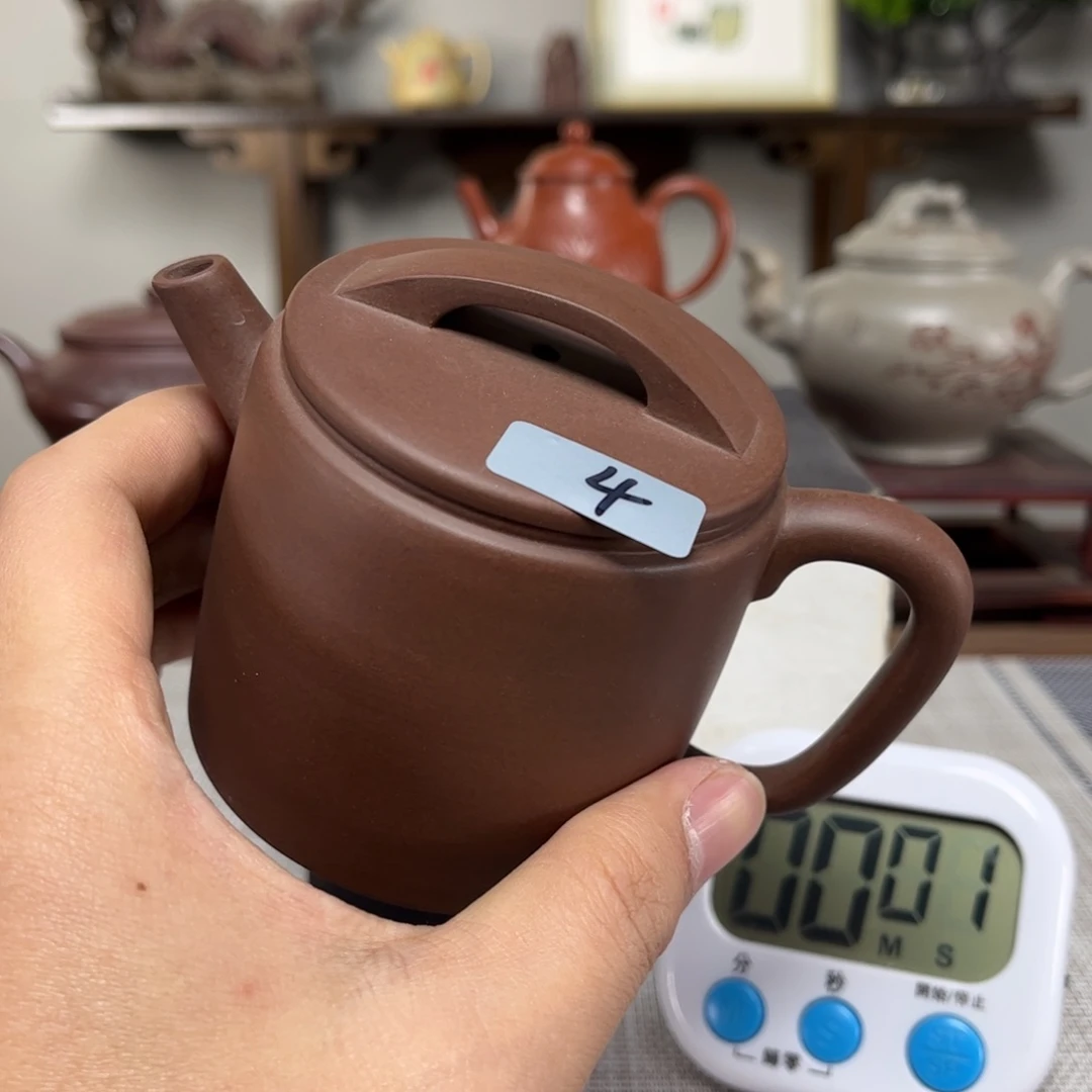 紫砂茶壶俊微瑕出来