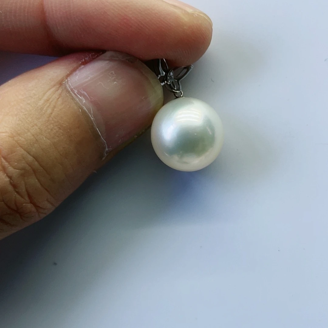 海水珍珠颈饰18K金镶嵌