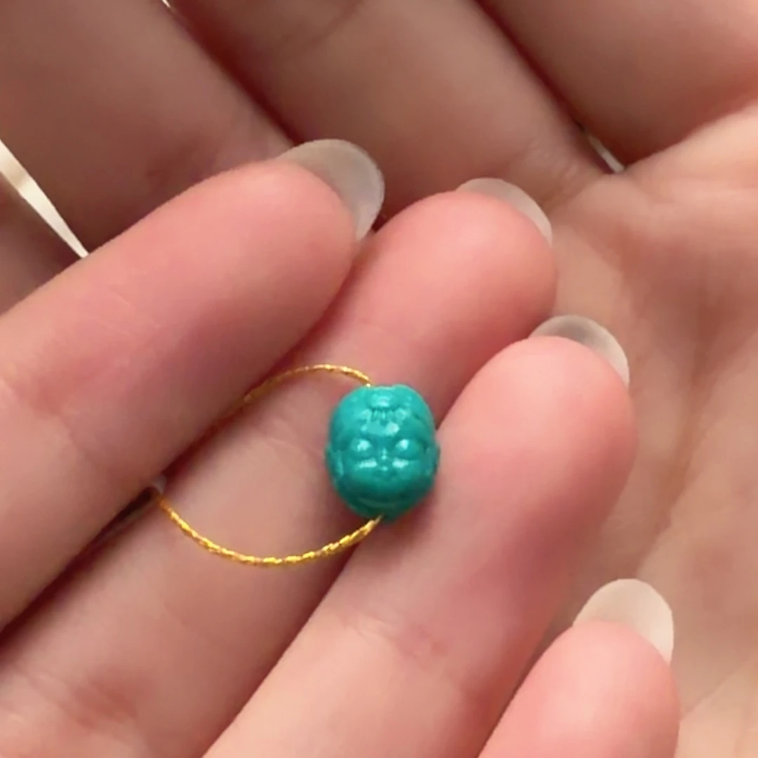 绿松石未镶嵌颈饰