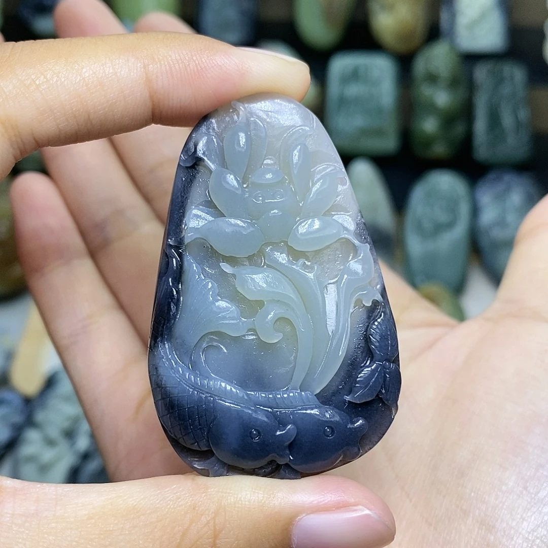 【闪购商品】颈饰未镶嵌和田玉朴****人