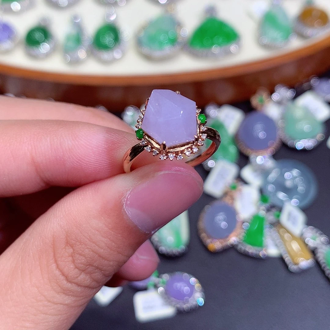 翡翠吊坠(不含链)18K金镶嵌