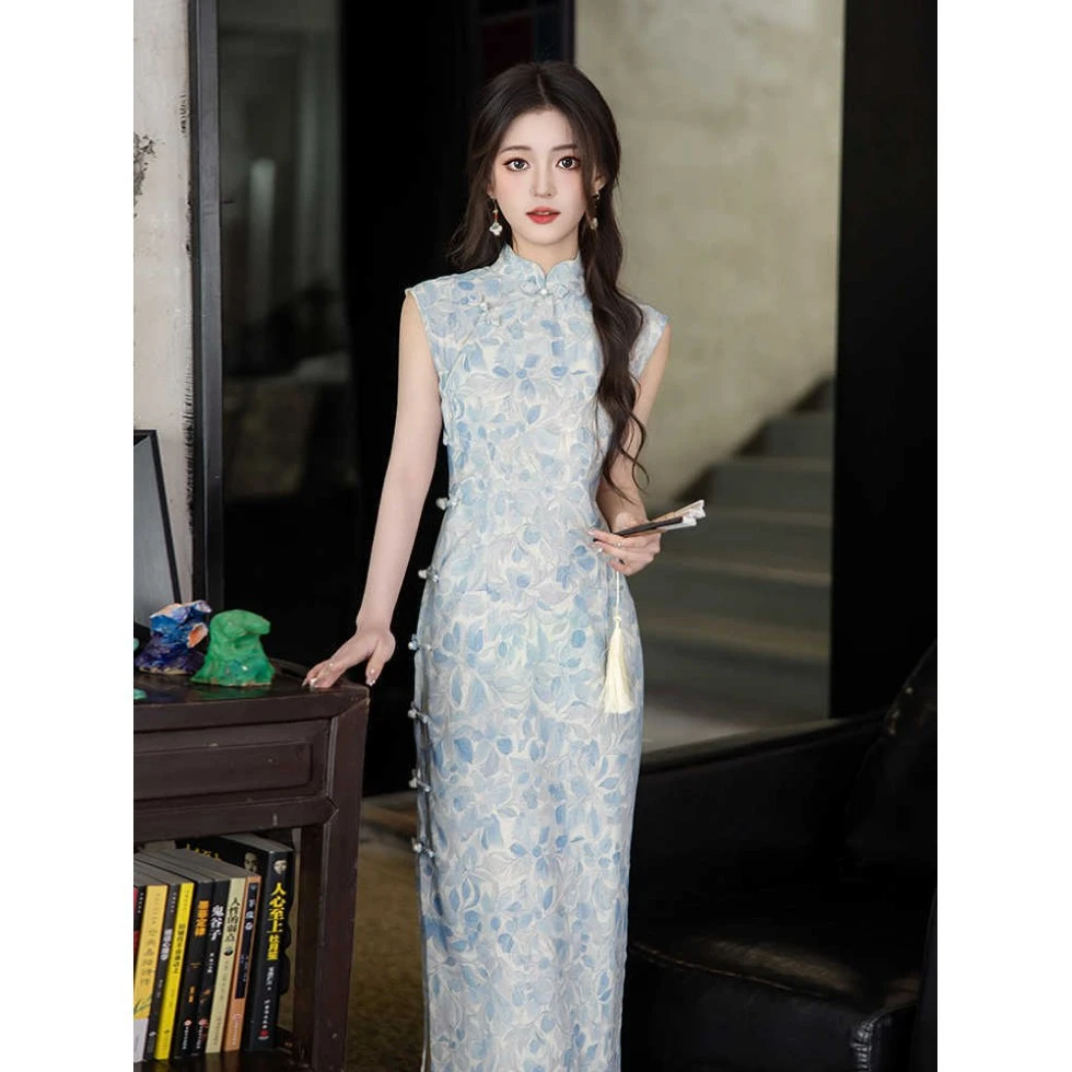 新中式旗袍高端大气上档次2025新款夏季女改良年轻款连衣裙浅蓝色