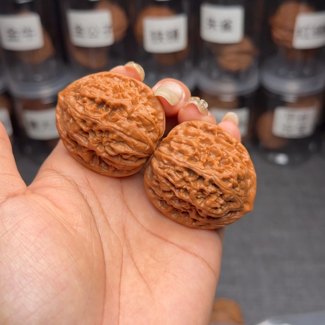 文玩核桃把件凤凰台